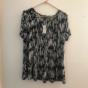 NWT Dress Barn short sleeve lightweight blouse